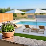Family Friendly House With A Swimming Pool Vrana, Biograd - 21828 Σπίτι διακοπών Pakoštane