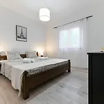 Family Friendly House With A Swimming Pool Vrana, Biograd - 21828 Pakoštane