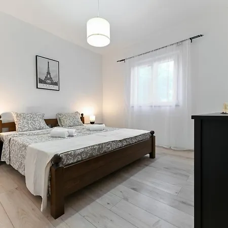 Family Friendly House With A Swimming Pool Vrana, Biograd - 21828 Pakoštane